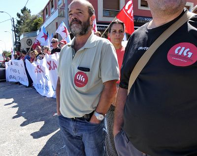 17-07-13 OcupacionOficinasUTEponteRande10.JPG